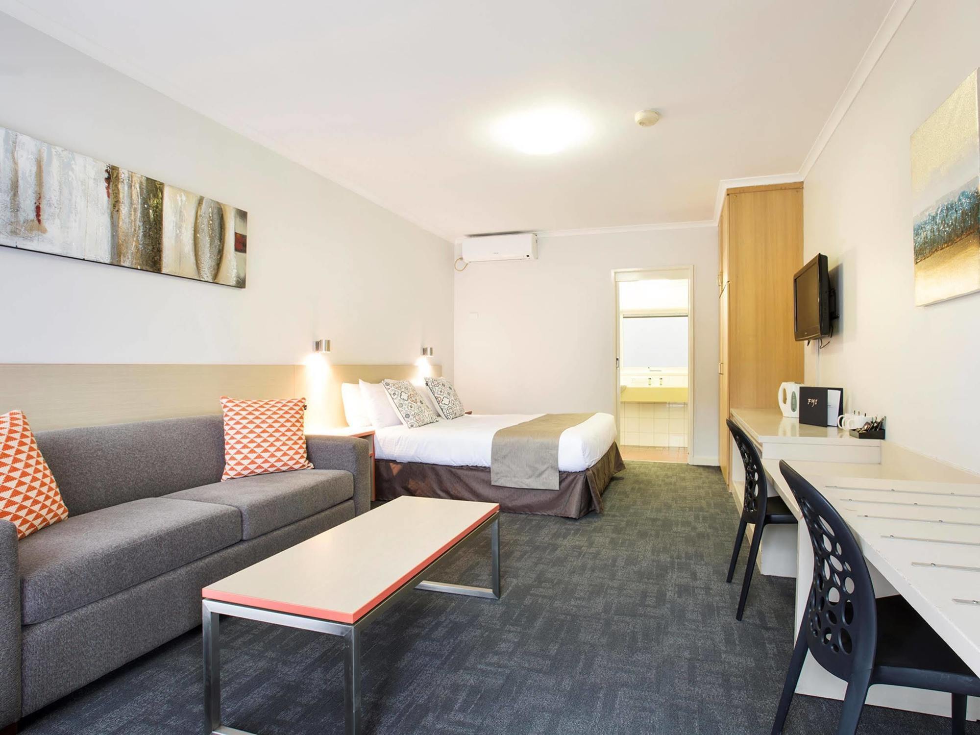 Nightcap At Ferntree Gully Hotel Motel Buitenkant foto