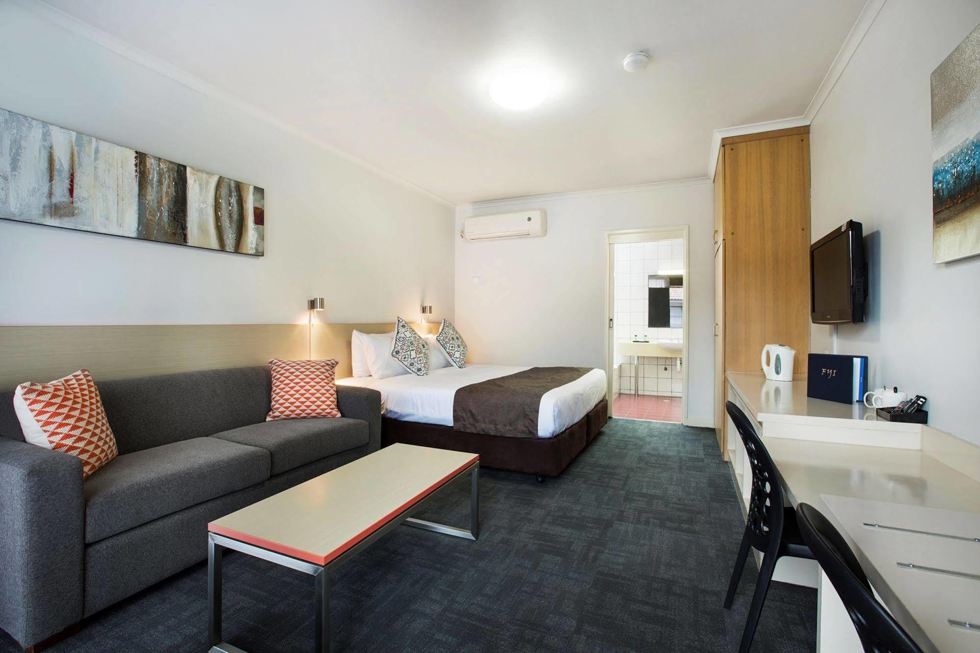 Nightcap At Ferntree Gully Hotel Motel Buitenkant foto
